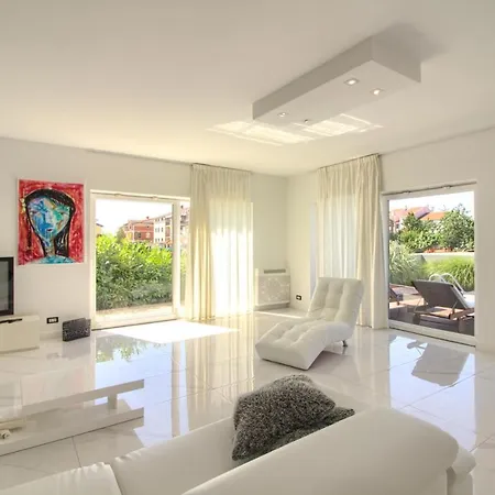 Brigita 3 Bedroom