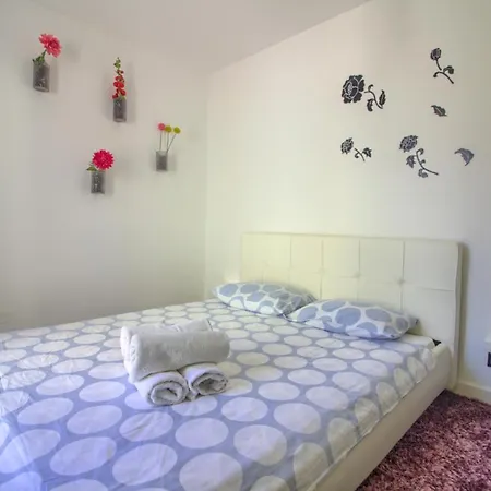 Villa Brigita 3 Bedroom *