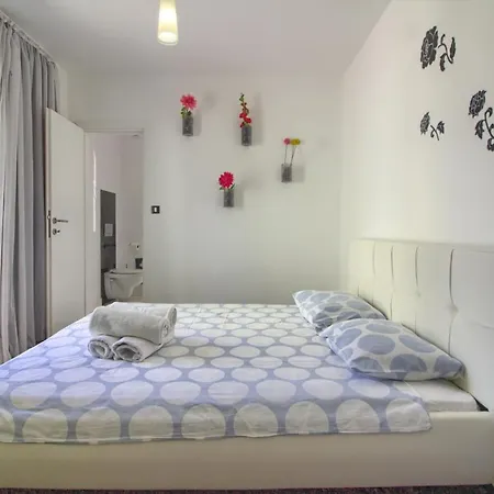Brigita 3 Bedroom * Rovinj